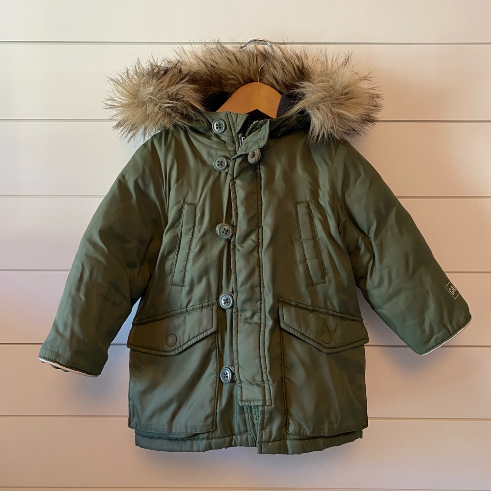 Baby Gap Toddler Boy Parka Jacket with removable Faux Fur Hood 2 yo